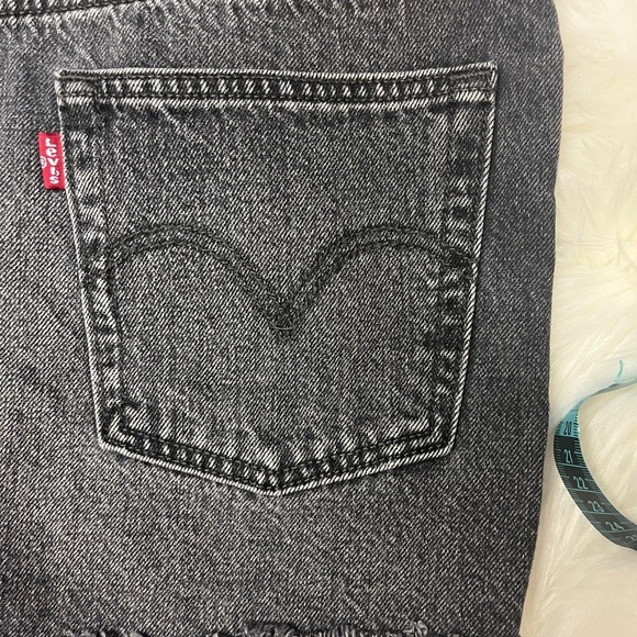 Levi's 501 High Rise Distressed Jean Shorts - Size 27 - Picture 12 of 13